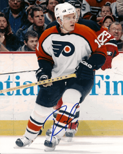 Autographed BRANKO RADIOJEVIC photo - Philadelphia Flyers