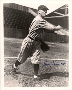Autographed HOF'R JOE SEWELL Cleveland Indians photo