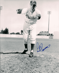 AUTOGRAPHED CURT SIMMONS 8x10 Philadelphia Phillies Photo