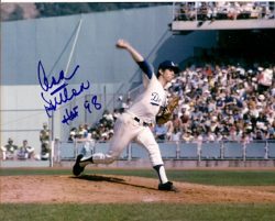 Autographed DON SUTTON 8X10 Los Angeles Dodgers  Photo