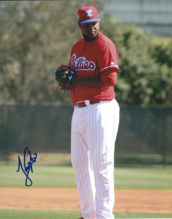 AUTOGRAPHED JOSE TAVERAS 8X10 Philadelphia Phillies Photo
