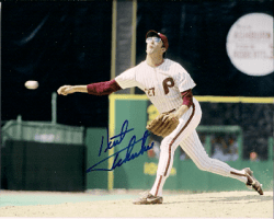 AUTOGRAPHED KENT TEKULVE  photo  Philadelphia Phillies