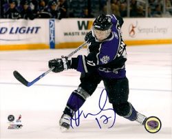 Autographed LUBOMIR VISNOVSKY Los Angeles Kings Photo