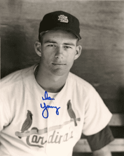 AUTOGRAPHED DON YOUNG 8x10 St. Louis Cardinals photo