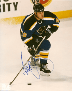 Autographed SCOTT YOUNG St. Louis Blues Photo