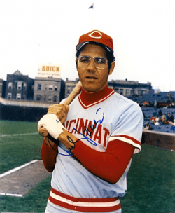 AUTOGRAPHED JULIAN JAVIER 8x10 Cincinnati Reds photo