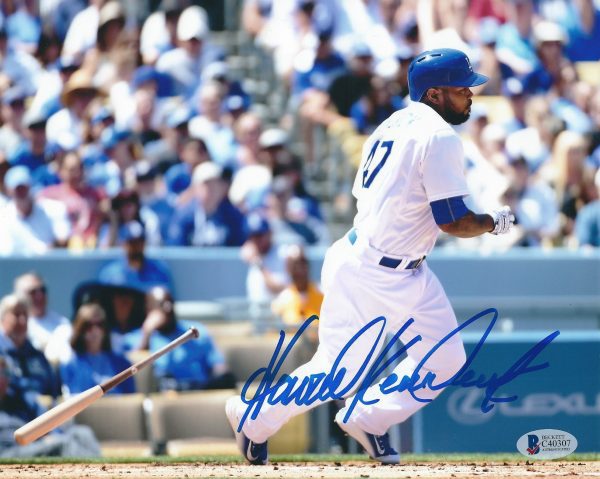 AUTOGRAPHED HOWIE KENDRICK 8x10 Los Angeles Dodgers photo