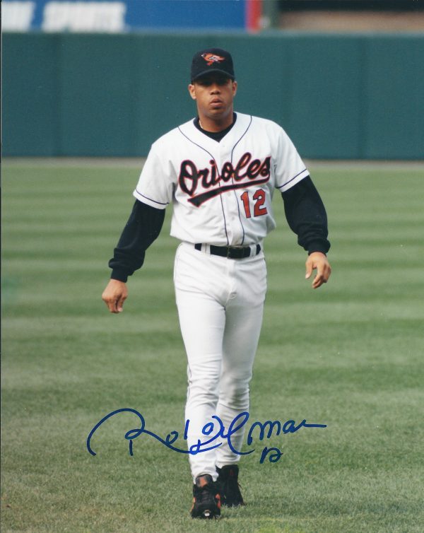 Autographed ROBERTO ALOMAR 8X10 Baltimore Orioles photo