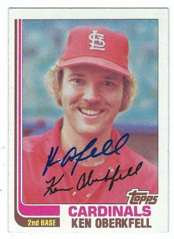 Autographed KEN OBERKFELL St. Louis Cardinals 1982 Topps card