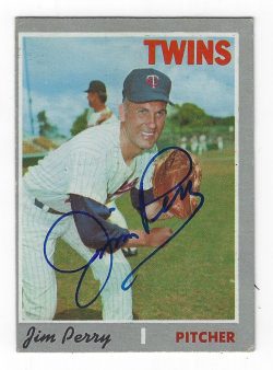 Autographed JIM PERRY Minnesota Twins 1970 Topps Card