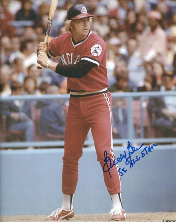 AUTOGRAPHED BUDDY BELL 8X10 Cleveland Indians photo
