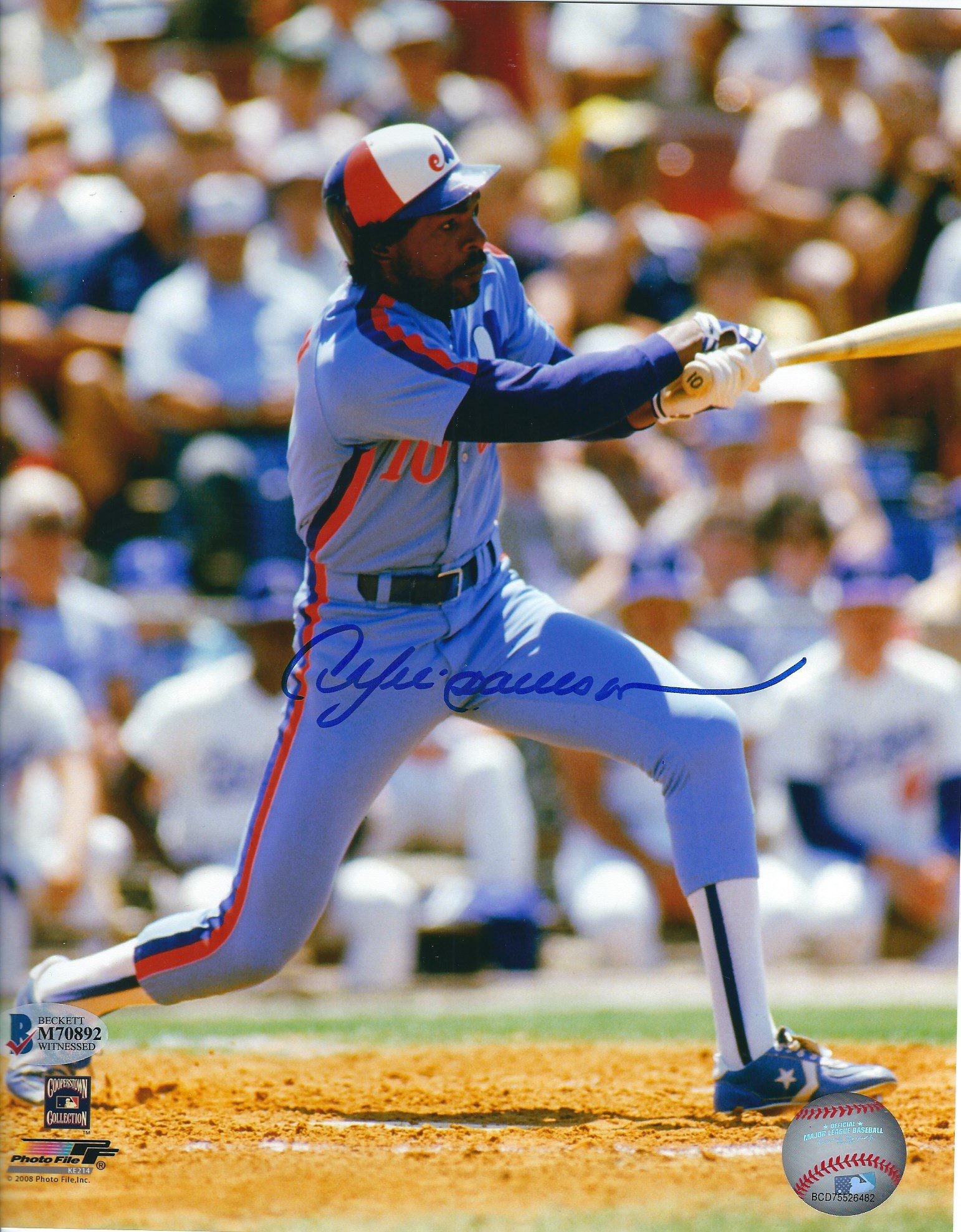 Autographed ANDRE DAWSON Montreal Expos 8X10 photo Beckett Main Line