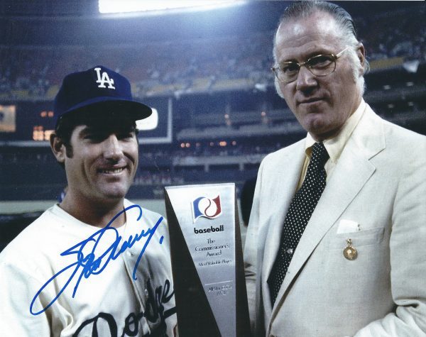 AUTOGRAPHED STEVE GARVEY 8X10 Los Angeles Dodgers photo