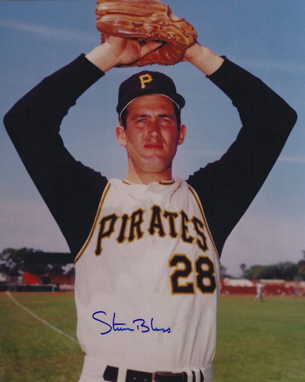 AUTOGRAPHED STEVE BLASS 8x10 Pittsburgh Pirates Photo