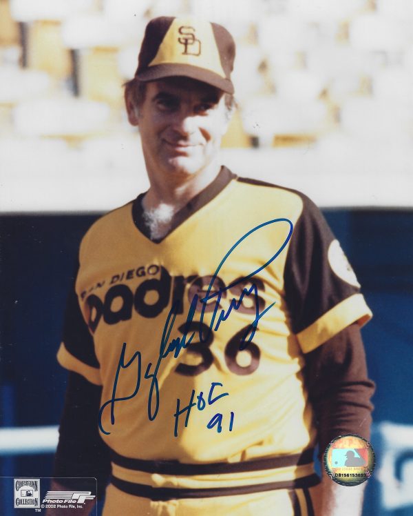 Autographed GAYLORD PERRY SAN DIEGO PADRES 8X10 photo