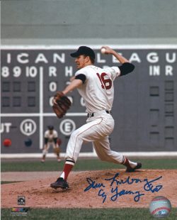 AUTOGRAPHED JIM LONBORG 8X10  Boston Red Sox photo