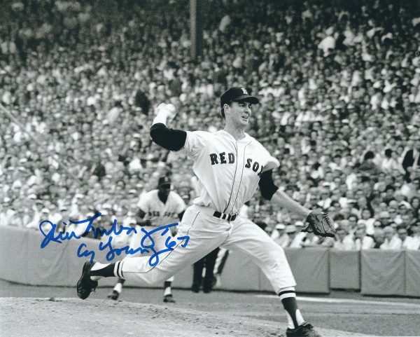 AUTOGRAPHED JIM LONBORG 8X10  Boston Red Sox photo