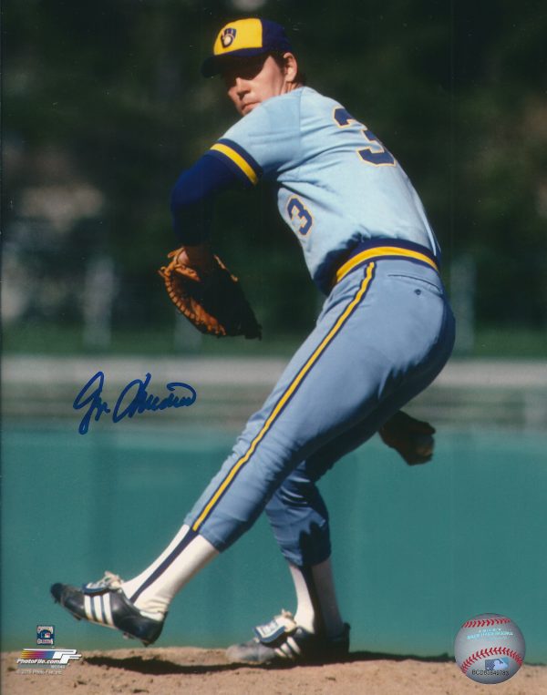 AUTOGRAPHED GEORGE MEDICH 8X10 Milwaukee Brewers photo