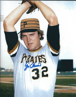 AUTOGRAPHED GEORGE MEDICH 8x10 Pittsburgh Pirates Photo