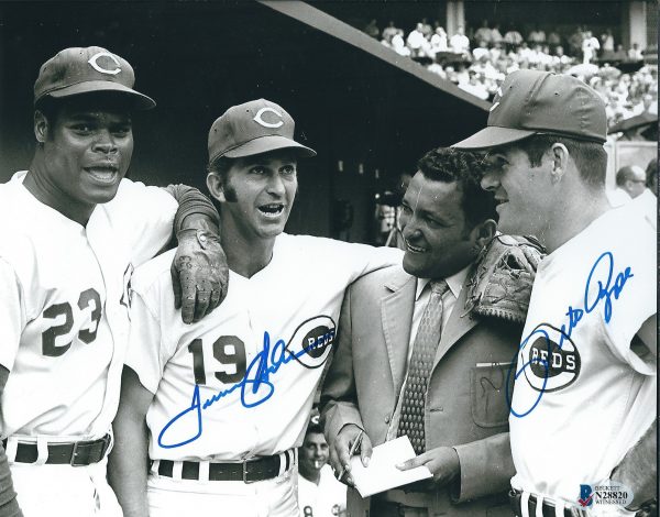 AUTOGRAPHED PETE ROSE & TOMMY HELMS 8x10 Cincinnati Reds Photo Beckett