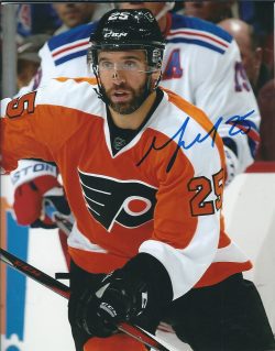 Autographed MAX TALBOT 8X10 Philadelphia Flyers Photo