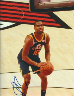 Autographed ANDREI KIRILENKO 8X10 Utah Jazz Photo - Main Line Autographs