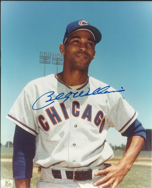 Autographed BILLY WILLIAMS 8X10 CHICAGO CUBS photo