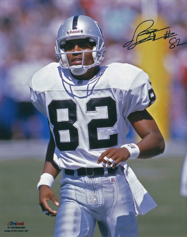 Autographed JAMES JETT 8x10 Oakland Raiders photo