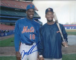 AUTOGRAPHED DOC GOODEN 8X10 New York Mets photo