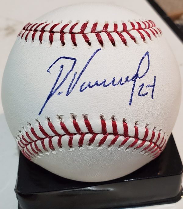 Autographed DAYAN VICIEDO Official Major League Baseball