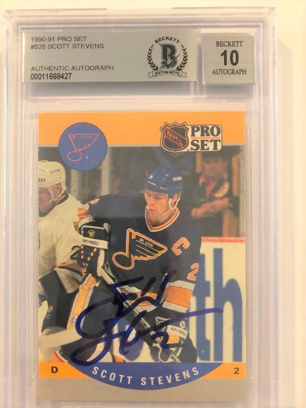 Autographed Scott Stevens 1990-91 Pro Set card  BAS Beckett Slabbed Autograph Grade 10