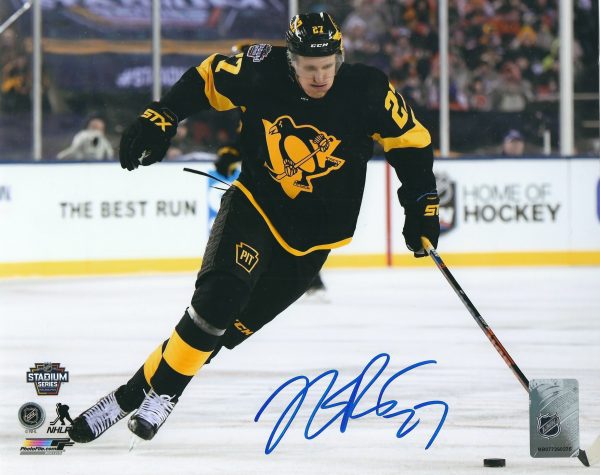 Autographed NICK BJUGSTAD 8X10 Pittsburgh Penguins Photo