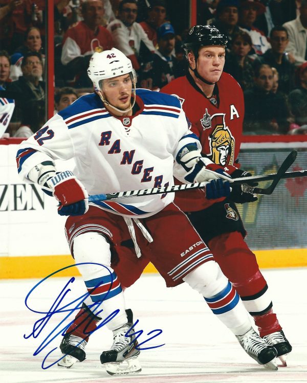 Autographed ARTEM ANISIMOV  8X10 New York Rangers Photo