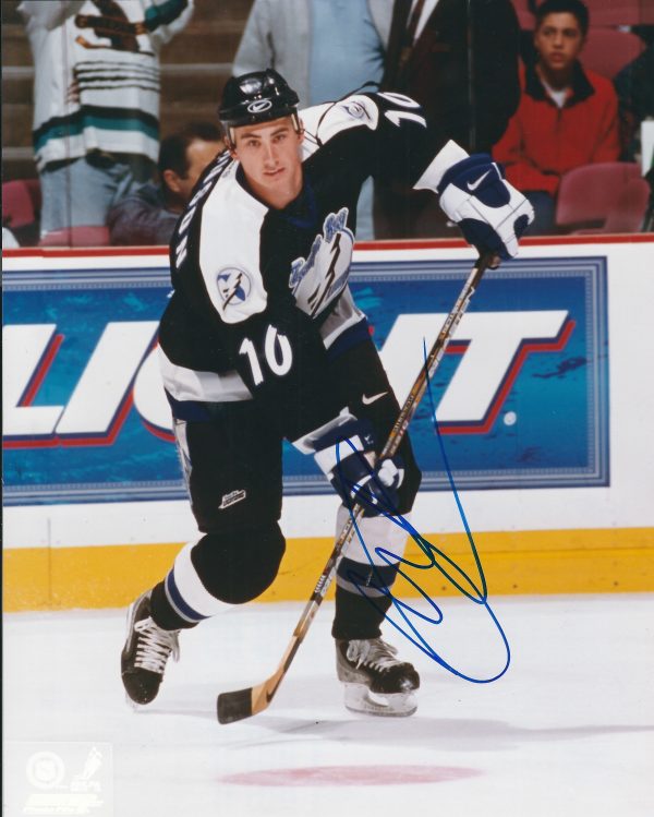 Autographed MIKE JOHNSON 8X10 Tampa Bay Lightning photo