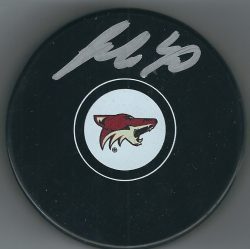 Autographed MICHAEL GRABNER Arizona Coyotes Hockey Puck