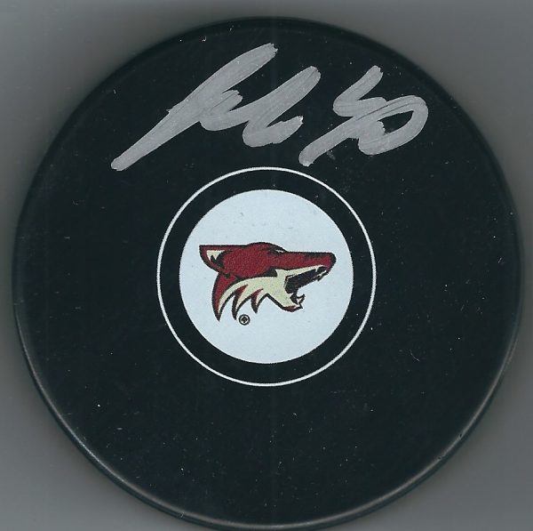 Autographed MICHAEL GRABNER Arizona Coyotes Hockey Puck