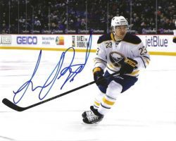 Autographed  SAM REINHART 8X10 Buffalo Sabres Photo