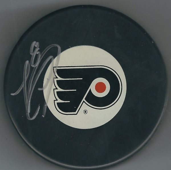 Autographed NICKLAS GROSSMAN Philadelphia Flyers Hockey Puck