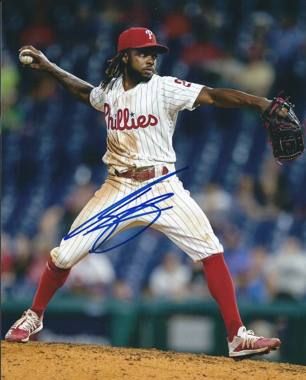 Autographed Roman Quinn 8X10 Philadelphia Phillies Photo