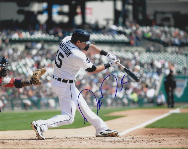 Autographed MIKIE MAHTOOK 8X10 Detroit Tigers Photo