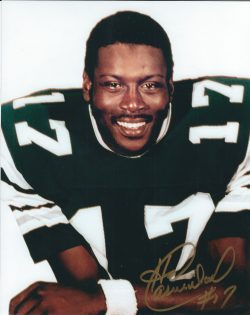 Autographed  HAROLD CARMICHAEL 8x10 Philadelphia Eagles Photo