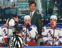 Autographed DAVID QUINN 8X10 New York Rangers Photo