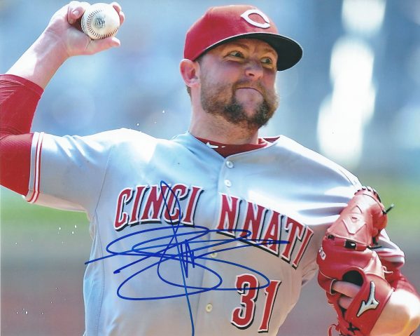 AUTOGRAPHED DREW STOREN 8X10 Cincinnati Reds Photo