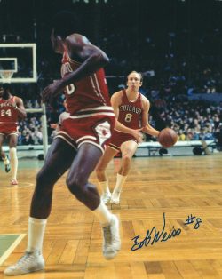 AUTOGRAPHED BOB WEISS 8X10 Chicago Bulls photo
