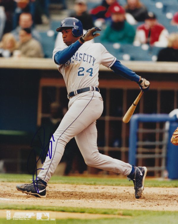 AUTOGRAPHED JERMAINE DYE  8X10 Kansas City Royals Photo
