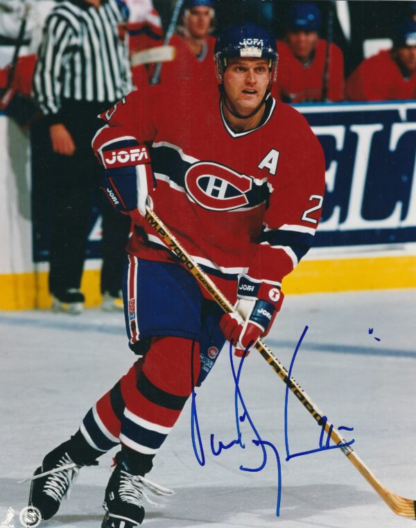 Autographed VINCENT DAMPHOUSSE 8X10 Montreal Canadiens photo