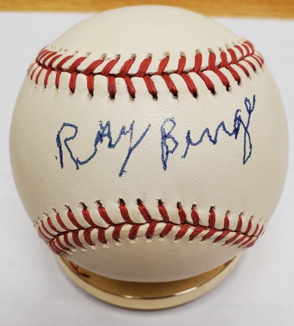 Autographed RAY BENGE Official National League Baseball