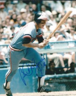 AUTOGRAPHED BUTCH WYNEGAR 8x10 Minnesota Twins photo