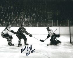 Autographed DICK DUFF 8x10 Montreal Canadiens Photo