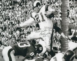 AUTOGRAPHED ED MEADOR 8X10 Los Angeles Rams Photo